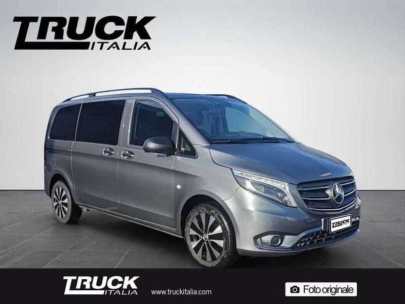 Usata Mercedes Vito 163 CV (119 kW) 2021 Grigio chiaro Furgone
