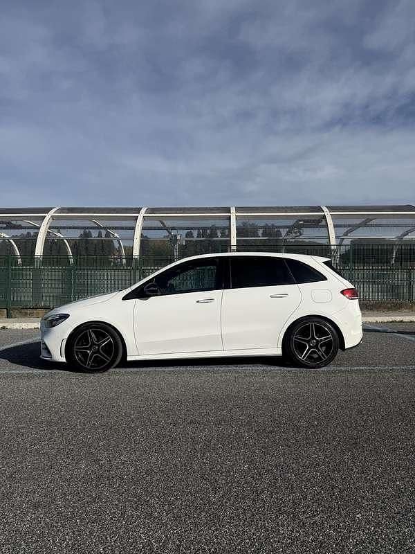 Usata Mercedes B200 AMG line 150 CV (110 kW) 2019 Utilitaria