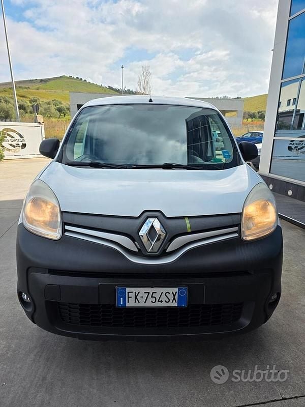 Usata Renault Kangoo LIMITED 110 CV (80 kW) 2019 Bianco Monovolume