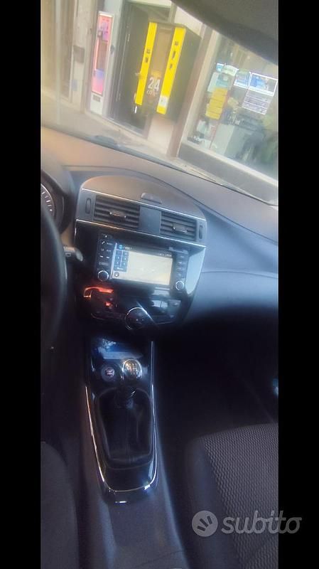 Usata Nissan Pulsar 110 CV (80 kW) 2016 Grigio Berlina