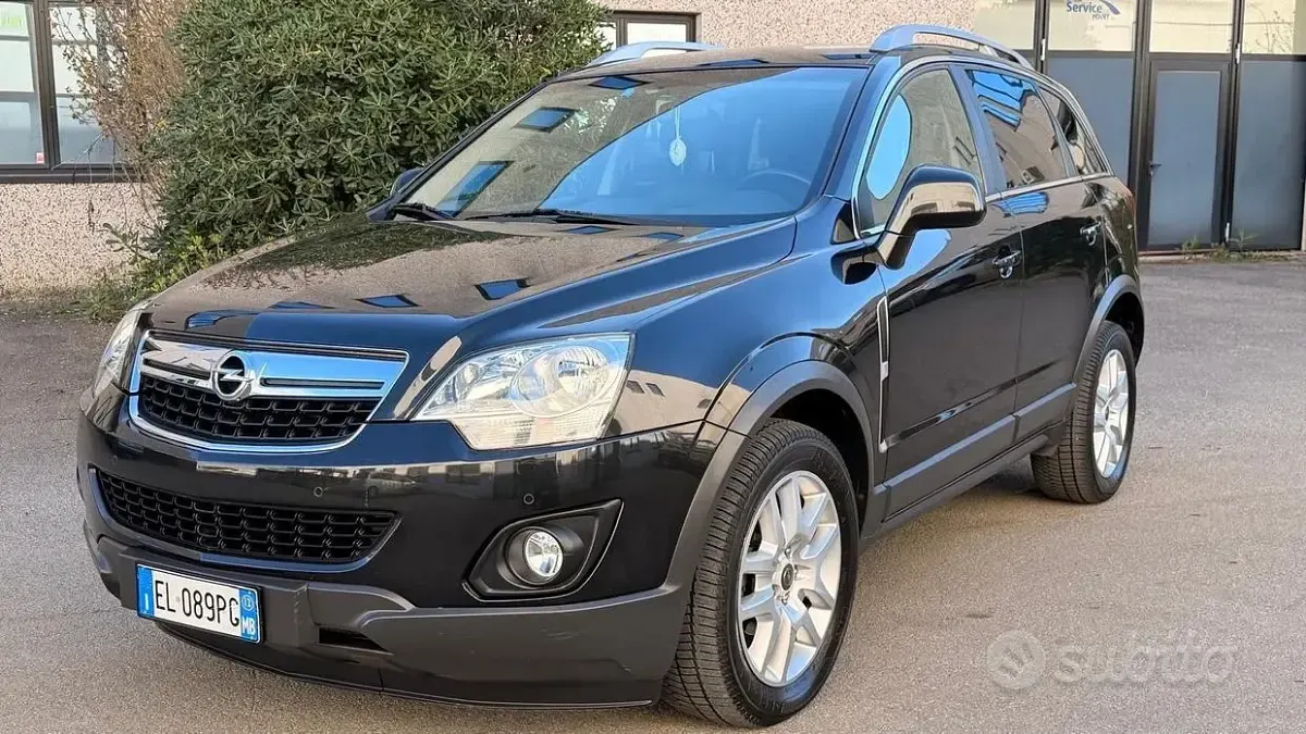 Usata Opel Antara Cosmo 163 CV (119 kW) 2012 Nero SUV