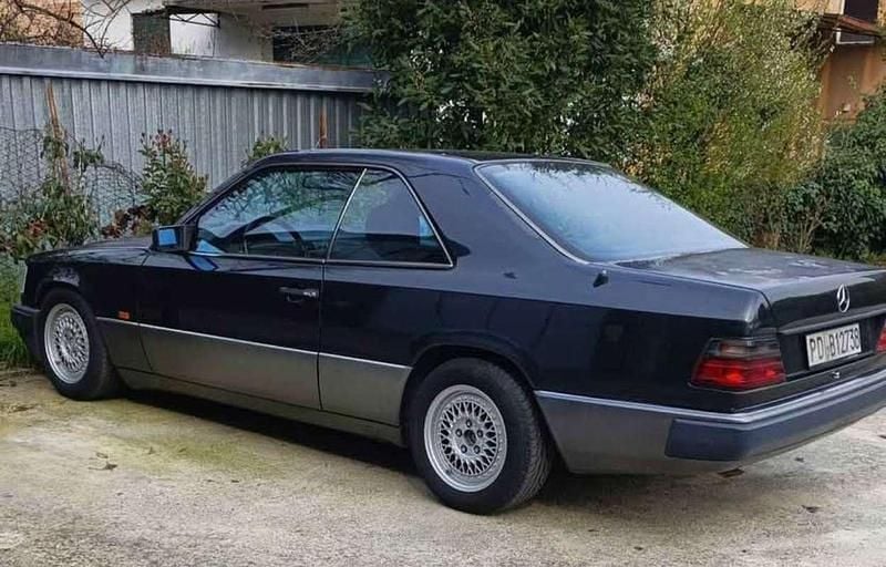 Usata Mercedes 200 122 CV (89 kW) 1992 Coupé