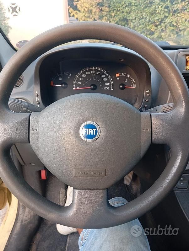 Occasion Fiat Panda 54 ch (39 kW) 2006 Citadine
