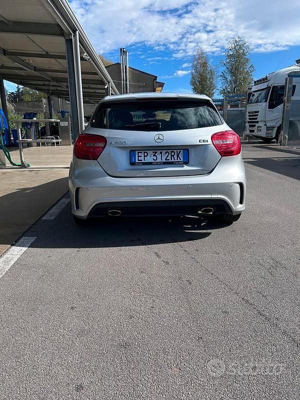 Usata Mercedes A200 Premium 136 CV (100 kW) 2012 Berlina