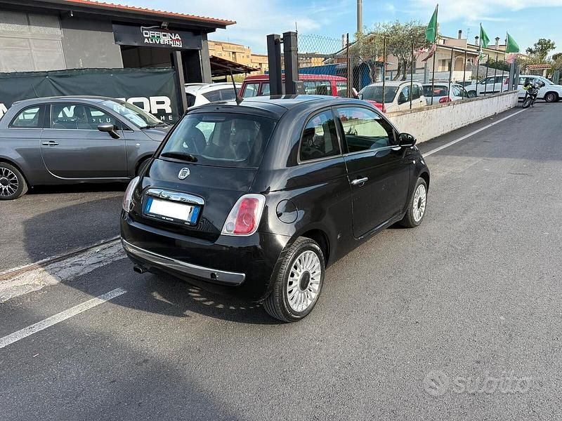 Usata Fiat 500 Lounge 69 CV (50 kW) 2012 Nero Utilitaria