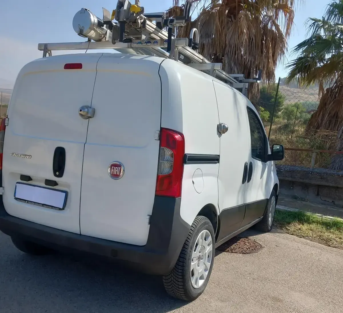 Usata Fiat Fiorino 75 CV (55 kW) 2014 Bianco Monovolume