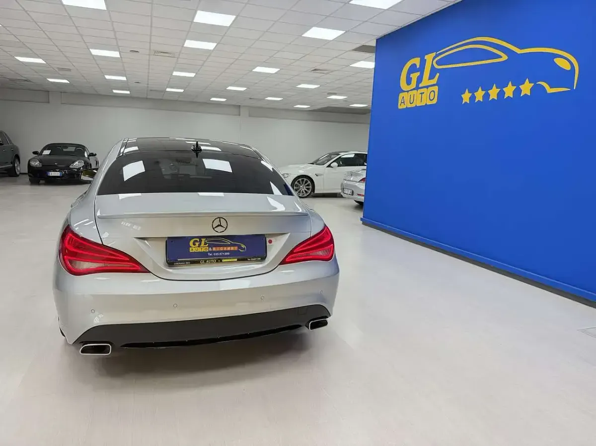 Usata Mercedes CLA180 122 CV (89 kW) 2015 Argento Berlina