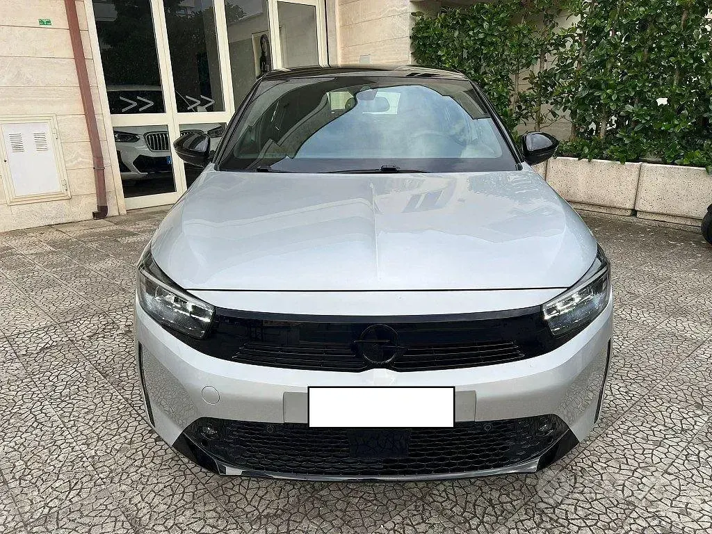 Usata Opel Corsa 75 CV (55 kW) 2024 Grigio Utilitaria