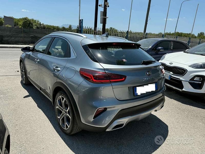 Usata Kia XCeed Style 115 CV (84 kW) 2020 Grigio SUV