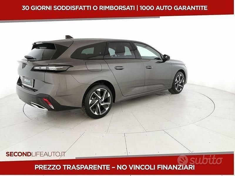 Usata Peugeot 308 SW Allure 131 CV (96 kW) 2023 Grigio Station wagon