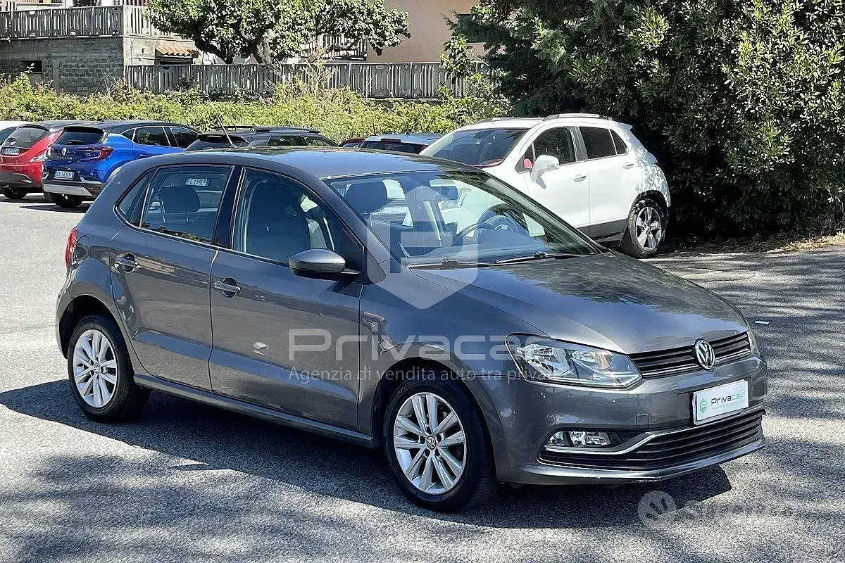 Usata VW Polo Highline 90 CV (66 kW) 2016 Grigio Utilitaria