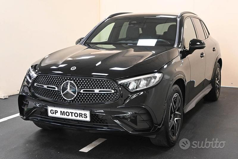 Usata Mercedes GLC300 AMG line 269 CV (197 kW) 2025 Nero SUV