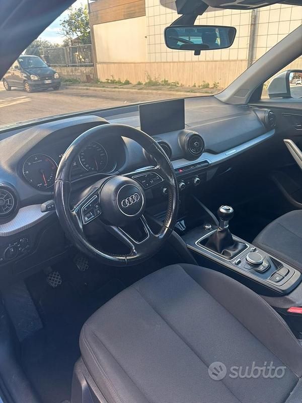 Usata Audi Q2 2017 Grigio SUV