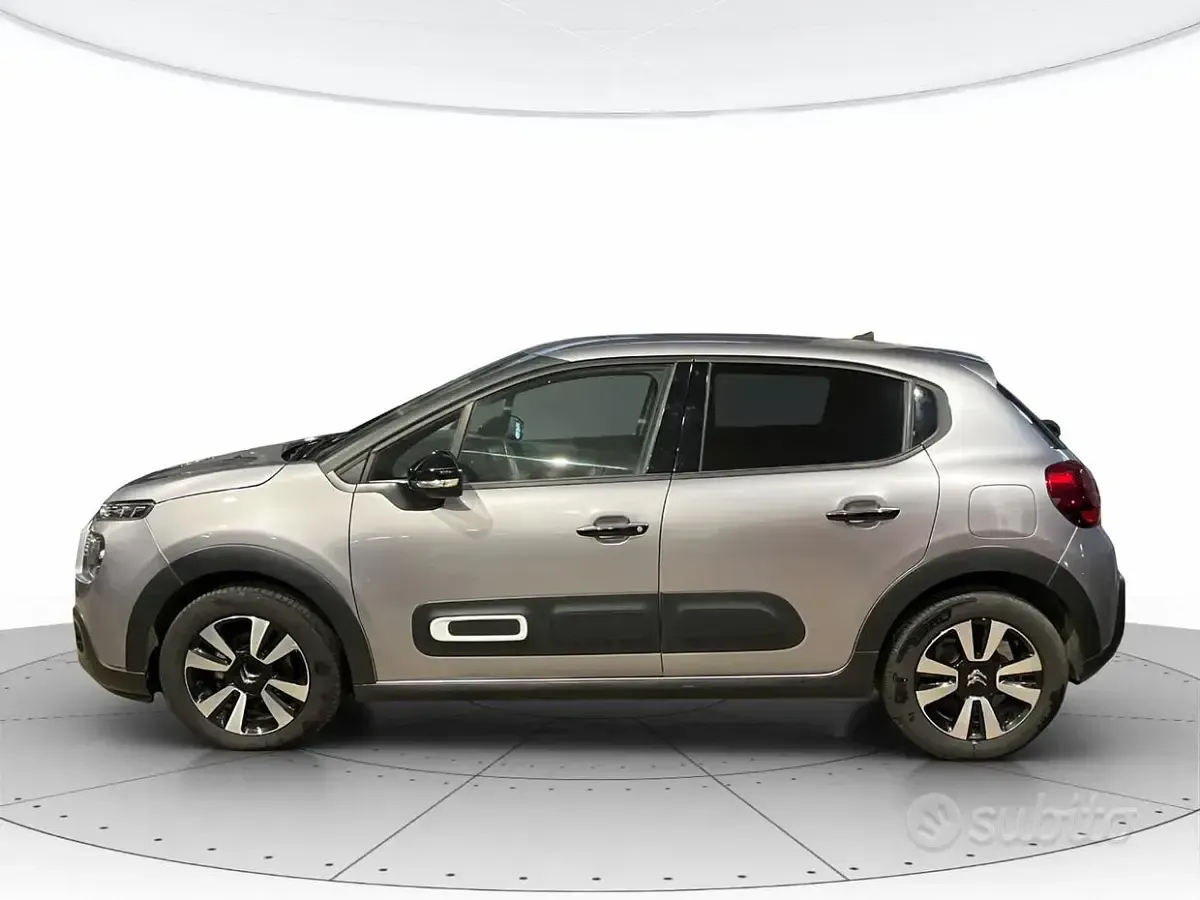 Usata Citroën C3 PureTech 110 CV (80 kW) 2024 Grigio Monovolume