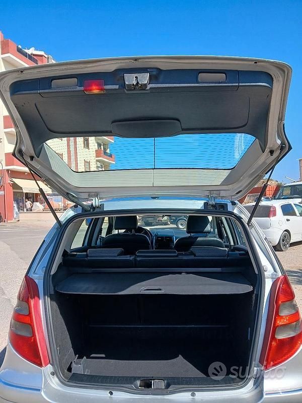 Usata Mercedes A200 2007 Blu Berlina