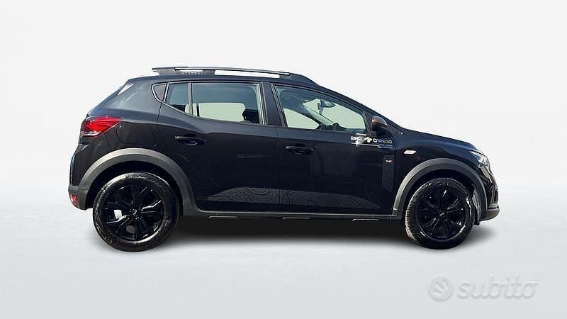 Usata Dacia Sandero Expression 100 CV (73 kW) 2024 Nero Berlina