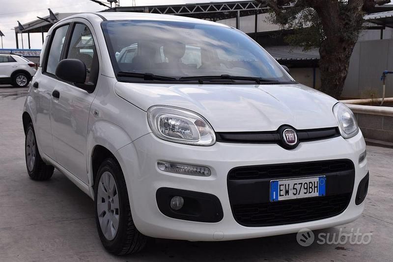 Usata Fiat Panda Pop 75 CV (55 kW) 2014 Bianco Utilitaria