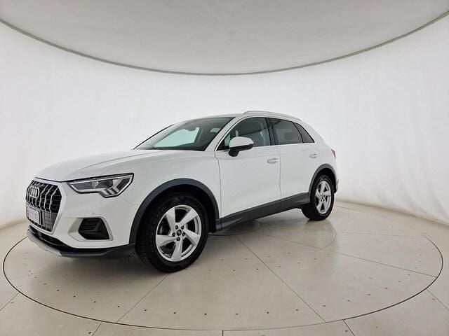 Bianco ibis Usata 2022 Audi Q3 Advanced SUV | 32.700 € (Super prezzo) - Immagine 1/4