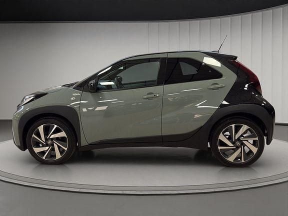 Usata Toyota Aygo X Lounge 72 CV (52 kW) 2024 Nero SUV