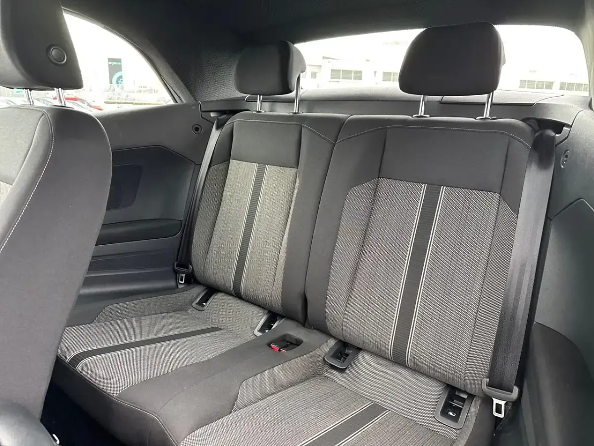Usata VW T-Roc Style 150 CV (110 kW) 2021 Nero SUV