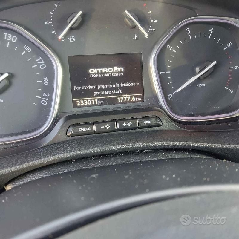 Usata Citroën Spacetourer 2017 Nero Monovolume