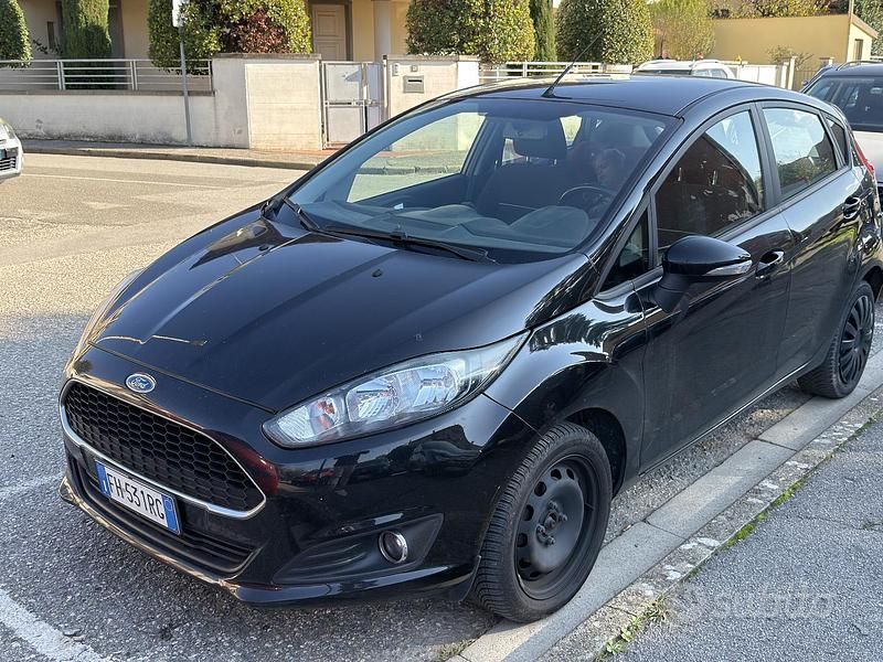 Usata Ford Fiesta 2017 Nero Berlina
