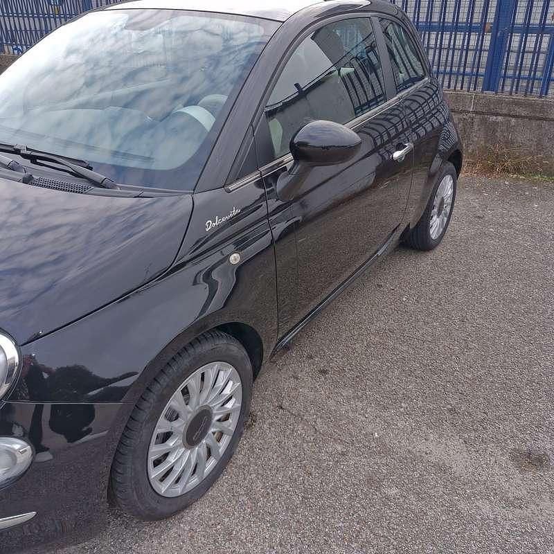 Usata Fiat 500 Dolcevita 69 CV (50 kW) 2022 Nero Utilitaria