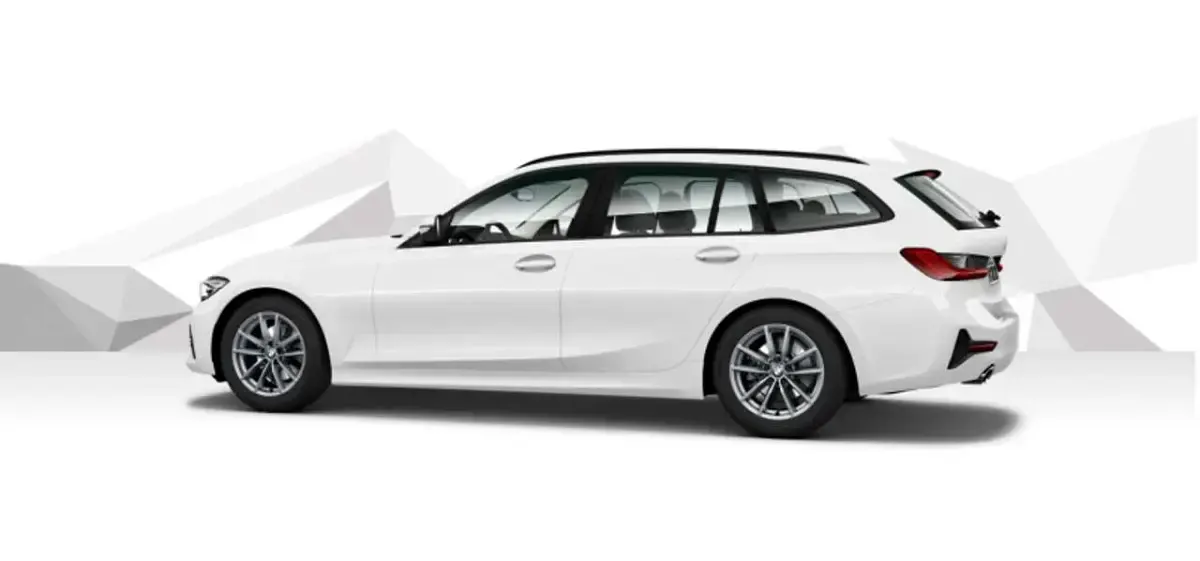 Usata BMW 330 Comfort Edition 245 CV (180 kW) 2023 Argento Station wagon