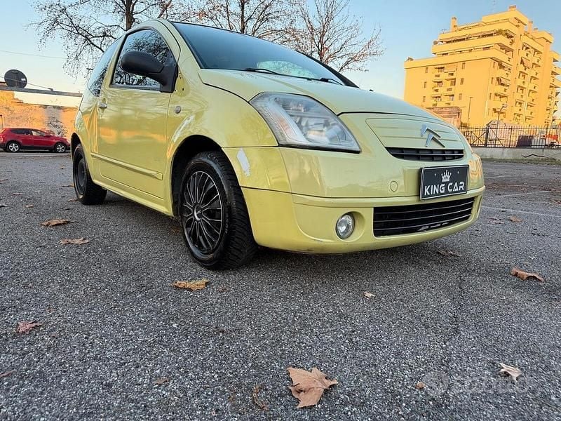 Usata Citroën C2 Exclusive 60 CV (44 kW) 2004 Giallo Utilitaria