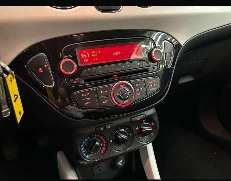 Usata Opel Adam Jam 69 CV (50 kW) 2013 Utilitaria