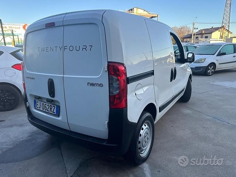Usata Citroën Nemo 75 CV (55 kW) 2011 Bianco Monovolume