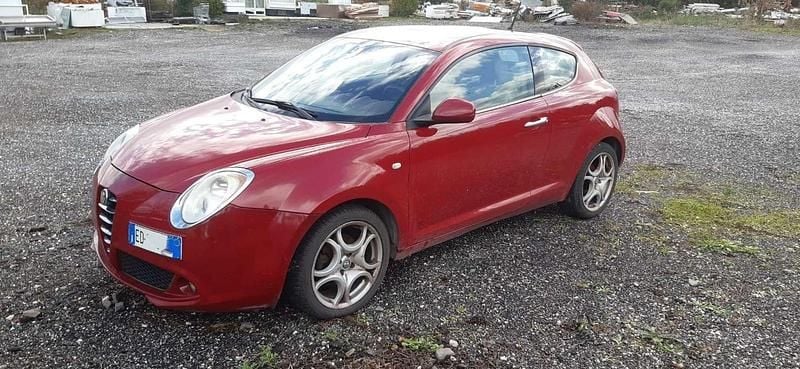 Usata Alfa Romeo MiTo Distinctive 135 CV (99 kW) 2010 Rosso Utilitaria