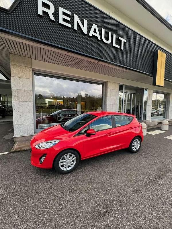 Usata Ford Fiesta 86 CV (63 kW) 2018 Rosso Utilitaria