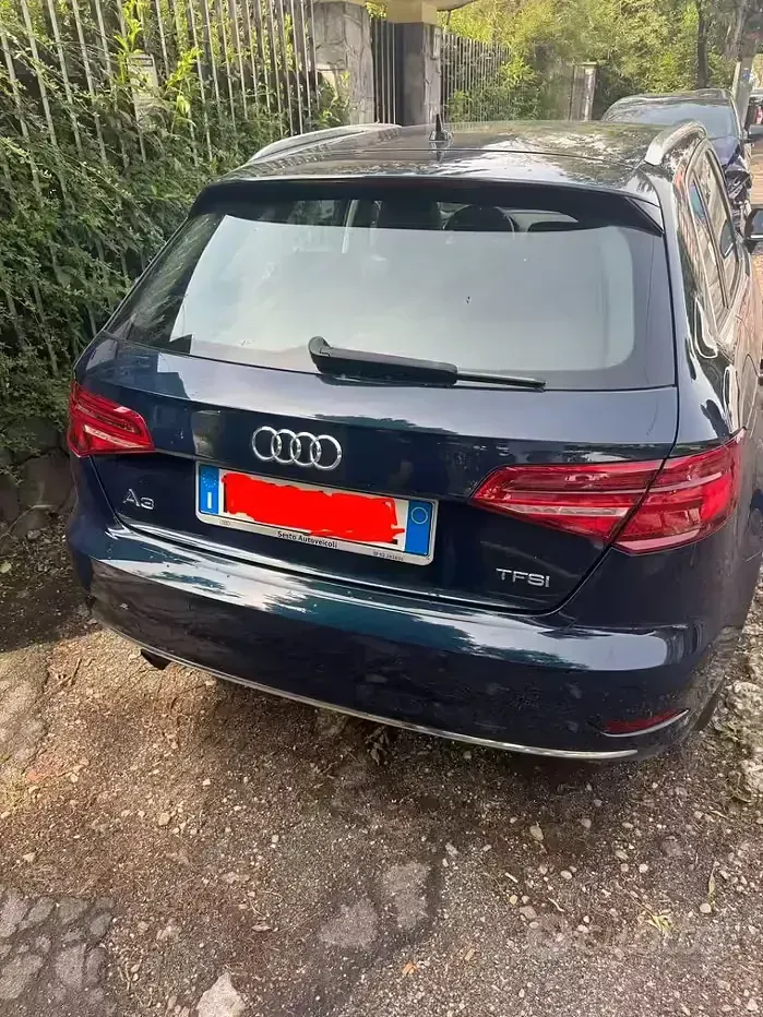 Usata Audi A3 Sportback 150 CV (110 kW) 2017 Blu Utilitaria