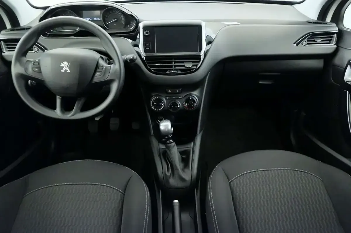 Usata Peugeot 208 Active 75 CV (55 kW) 2019 Bianco Utilitaria