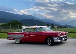 Usata Buick Super 300 CV (220 kW) 1958 Rosso Coupé