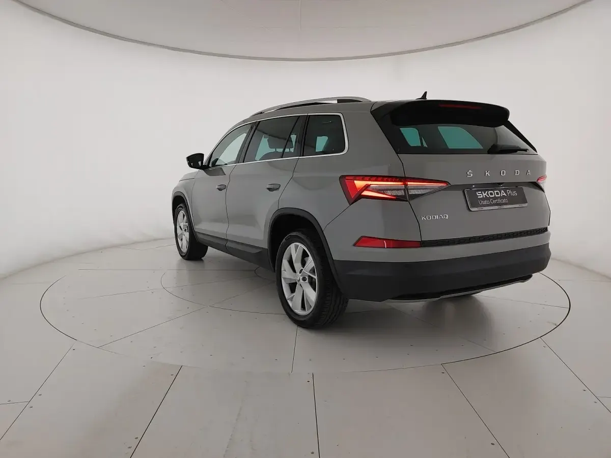 Occasion Skoda Kodiaq Style 150 ch (110 kW) 2023 Gris SUV