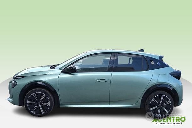 Usata Lancia Ypsilon 100 CV (73 kW) 2025 Verde Utilitaria