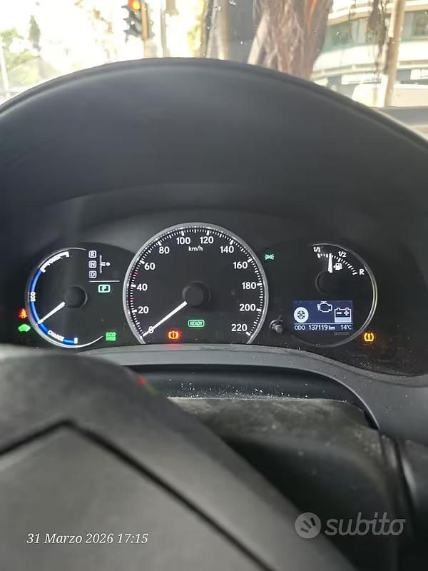 Usata Lexus CT200h 2016