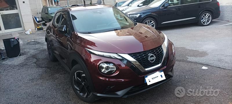 Usata Nissan Juke N-Connecta 114 CV (83 kW) 2022 Rosso SUV