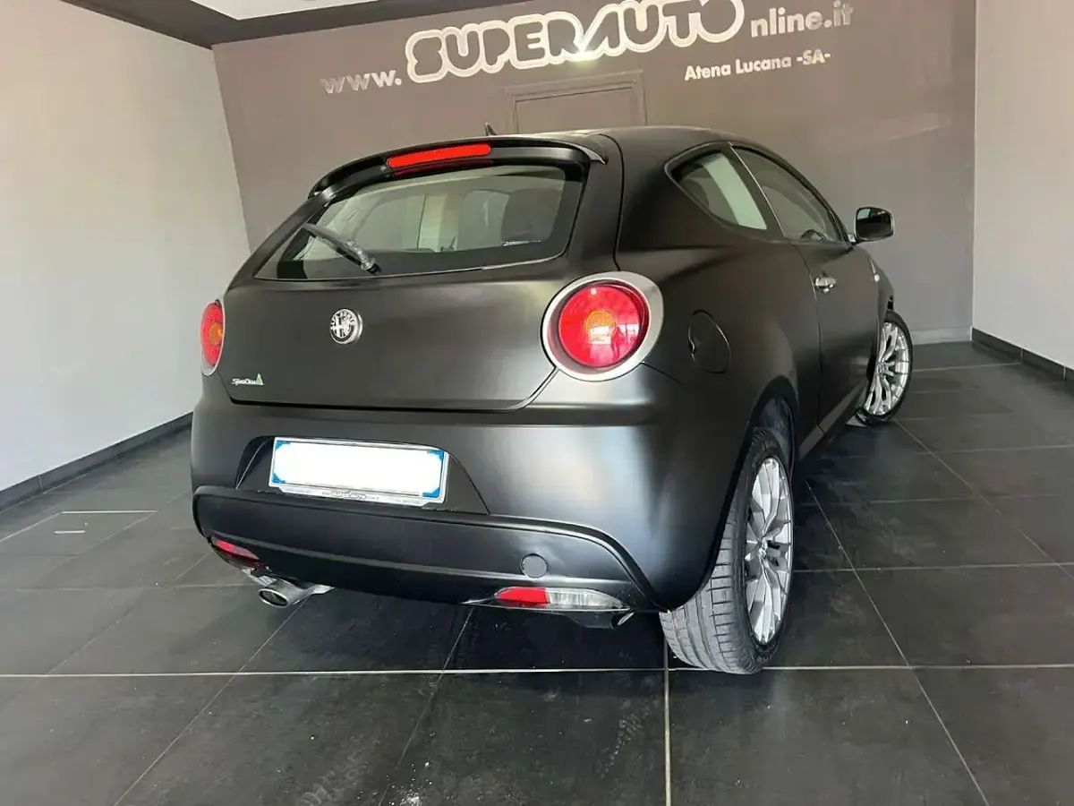 Usata Alfa Romeo MiTo Distinctive 85 CV (62 kW) 2014 Nero Utilitaria