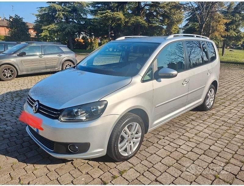 Usata VW Touran 150 CV (110 kW) 2011 Grigio Monovolume
