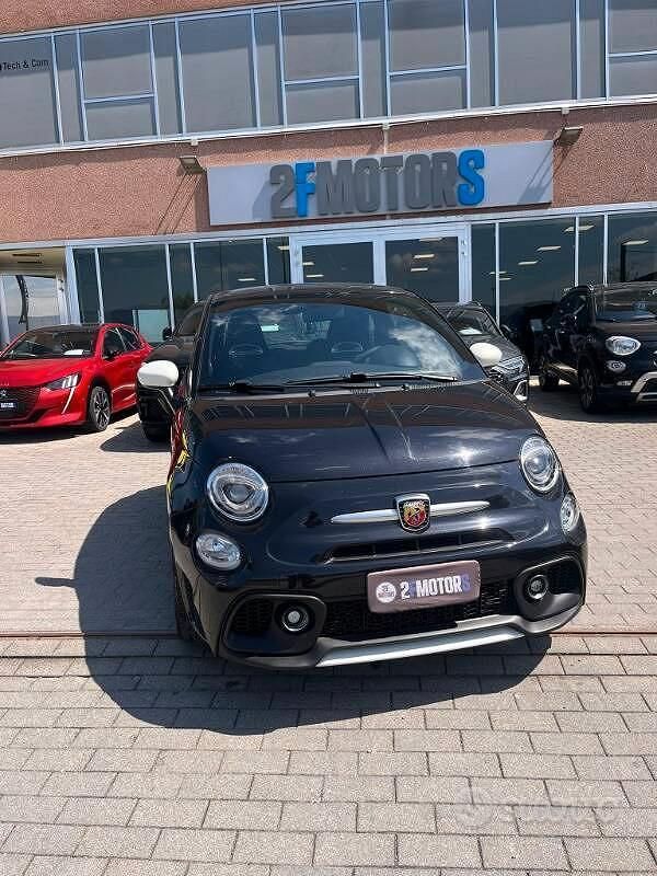 Usata Abarth 595 145 CV (106 kW) 2022 Nero Berlina