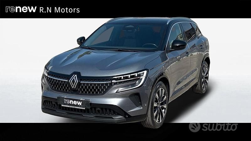 Usata Renault Austral Techno 160 CV (117 kW) 2023 Grigio SUV