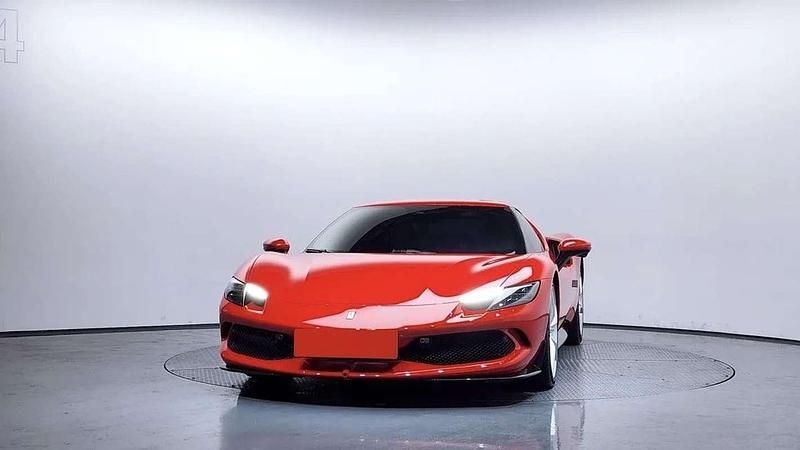 Usata Ferrari 296 663 CV (487 kW) 2023 Coupé