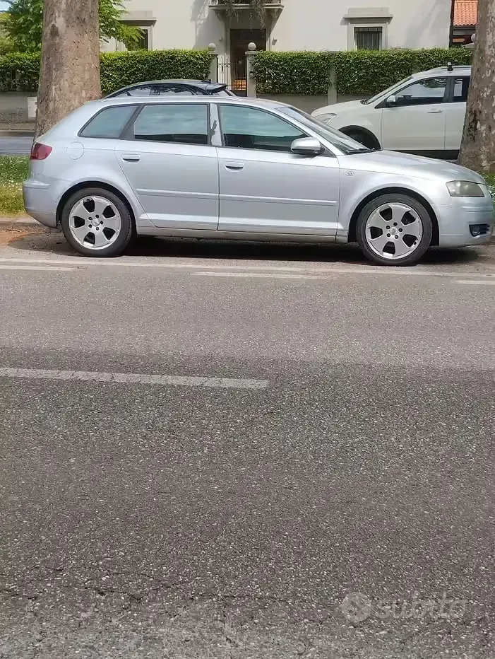 Usata Audi A3 140 CV (102 kW) 2006 Grigio Utilitaria