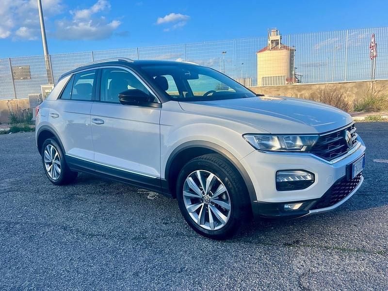 Usata VW T-Roc Business 116 CV (85 kW) 2019 Bianco SUV