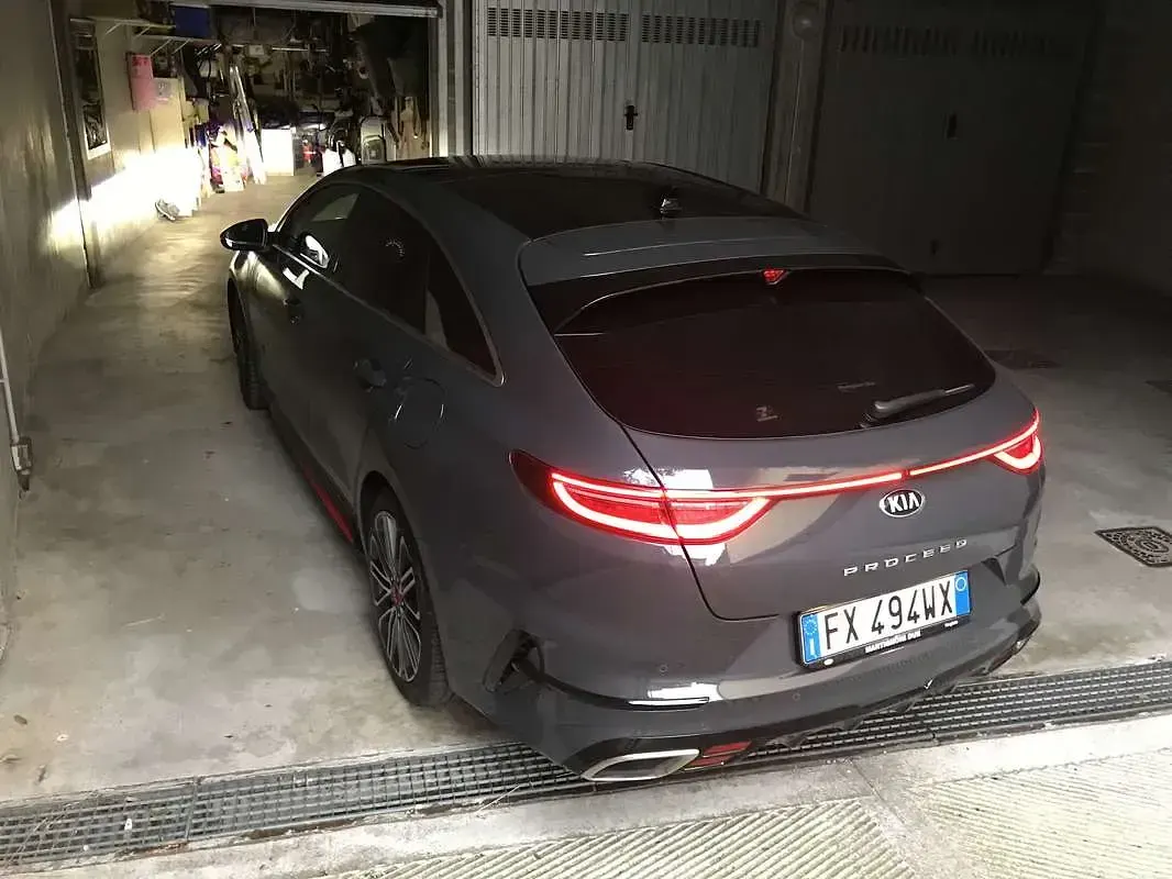 Usata Kia ProCeed GT 204 CV (150 kW) 2019 Station wagon