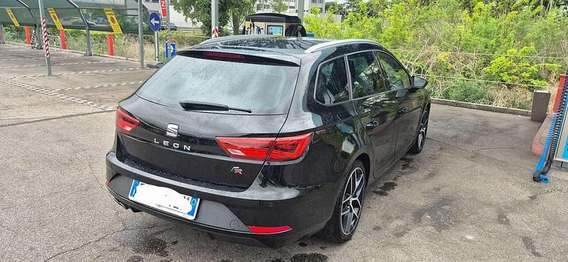 Usata Seat Leon ST FR 184 CV (135 kW) 2019 Nero Station wagon