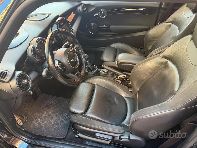 Usata Mini John Cooper Works Coupé 2016 Nero Coupé